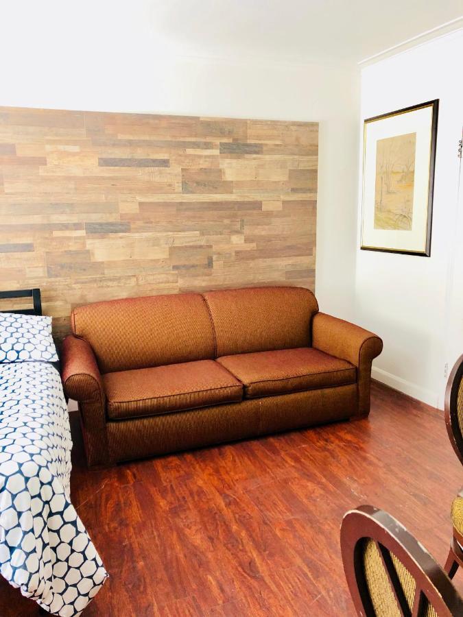 Stylish Montreal Apartment: Comfortable Stay In The Golden Square Mile מראה חיצוני תמונה