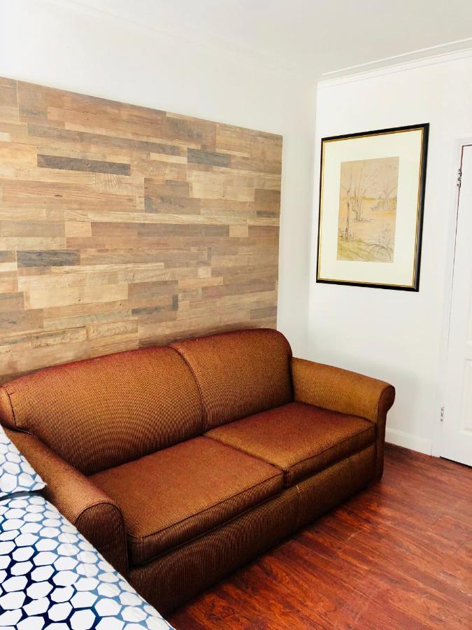 Stylish Montreal Apartment: Comfortable Stay In The Golden Square Mile מראה חיצוני תמונה